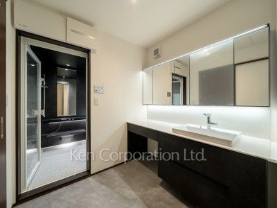 Powder Room