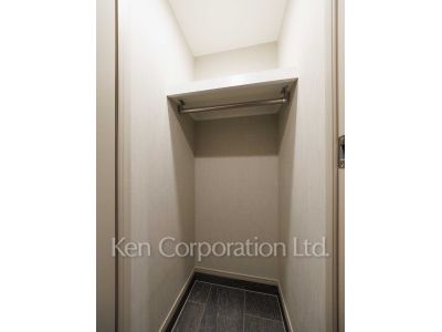 Storage ※Photo of the same layout on 3 floor. Decoration and fixture may differ.