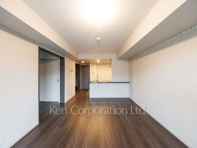 Living-Dining ※Photo of the same layout on 3 floor. Decoration and fixture may differ.