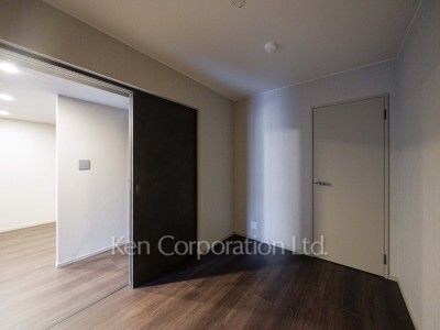 Bedroom ※Photo of the same layout on 3 floor. Decoration and fixture may differ.