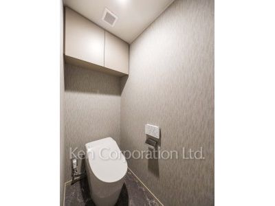 Lavatory ※Photo of the same layout on 3 floor. Decoration and fixture may differ.