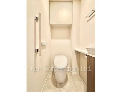 Lavatory