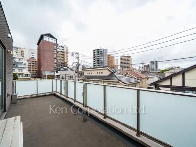 Roof Balcony