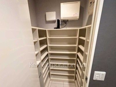 Other Interior/Fixtures