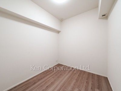 Service Space (Extra room space)