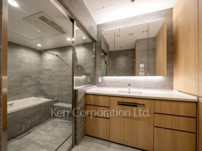 Powder Room