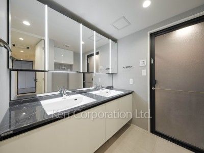 Powder Room