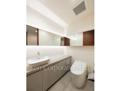Lavatory