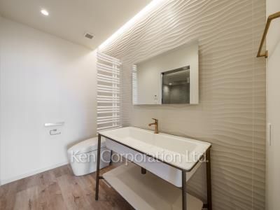 Powder Room