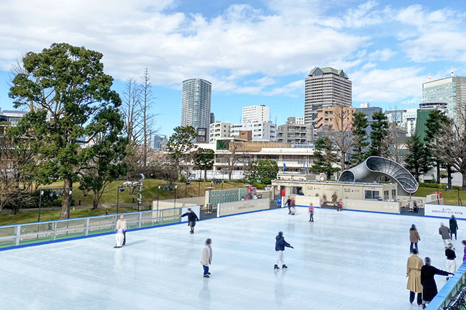 Winter Ice Skating Rinks in Tokyo