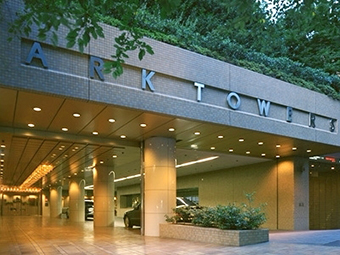 写真:ARK Towers